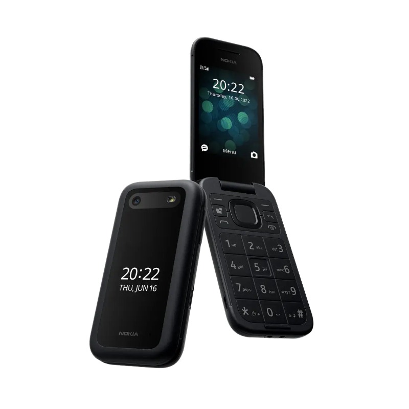 טלפון מקשים מתקפל Nokia 2660 Flip בצבע שחור במצב פתוח המציג את המקשים הגדולים והמסך הפנימי הגדול